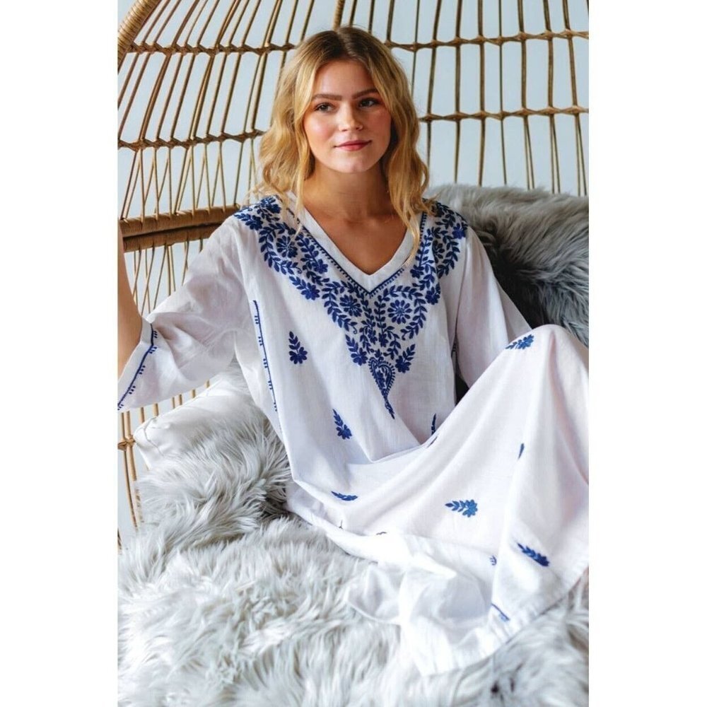 Sevya Handmade Parama Embroidered Caftan One Size